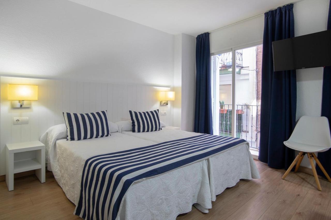 Apartamentos La Mar Benidorm Luaran gambar