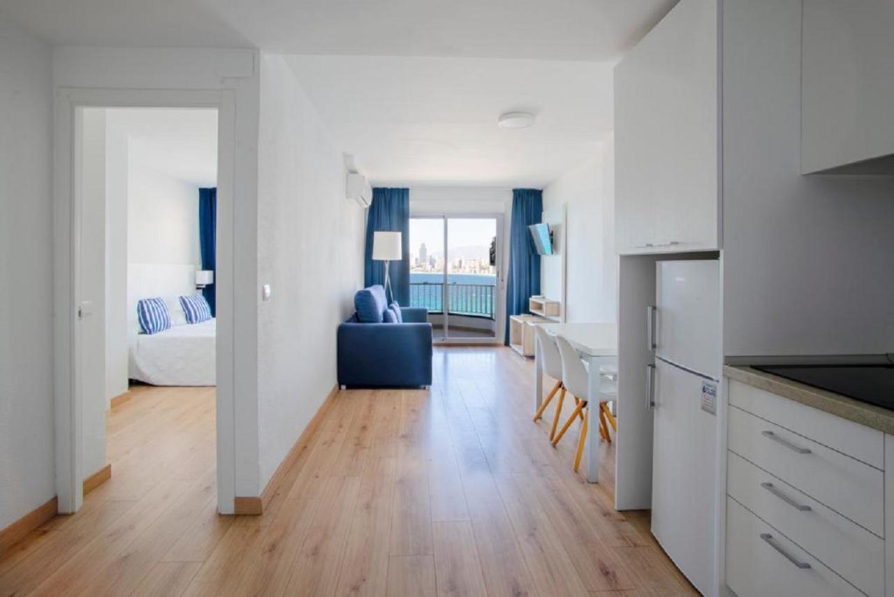 Apartamentos La Mar Benidorm Luaran gambar